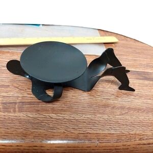 Black Metal Human-shaped  Candleholder